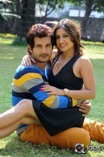 Intelligent-Idiots-Movie-Logo-Launch